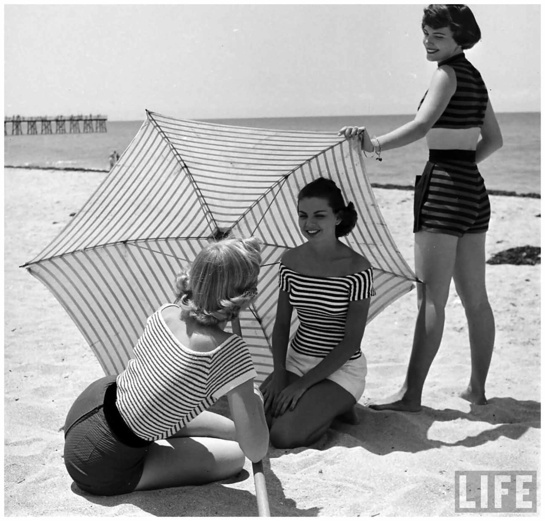 © Nina Leen